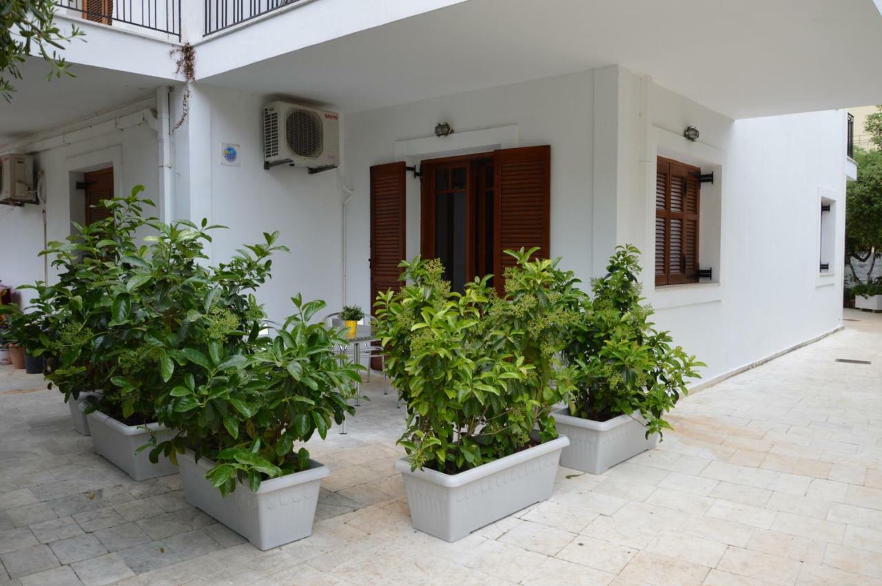 Maria Parameriti Apartments Poros  Eksteriør billede